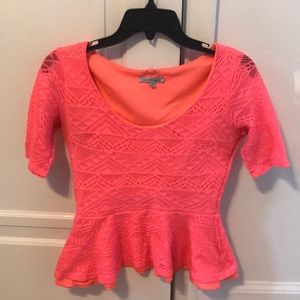 Coral top